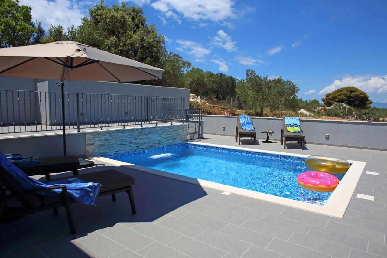Vacation Home Meri Mirce Eksteriør bilde