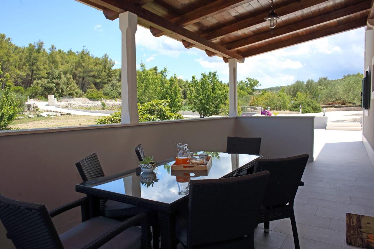 Vacation Home Meri Mirce Eksteriør bilde